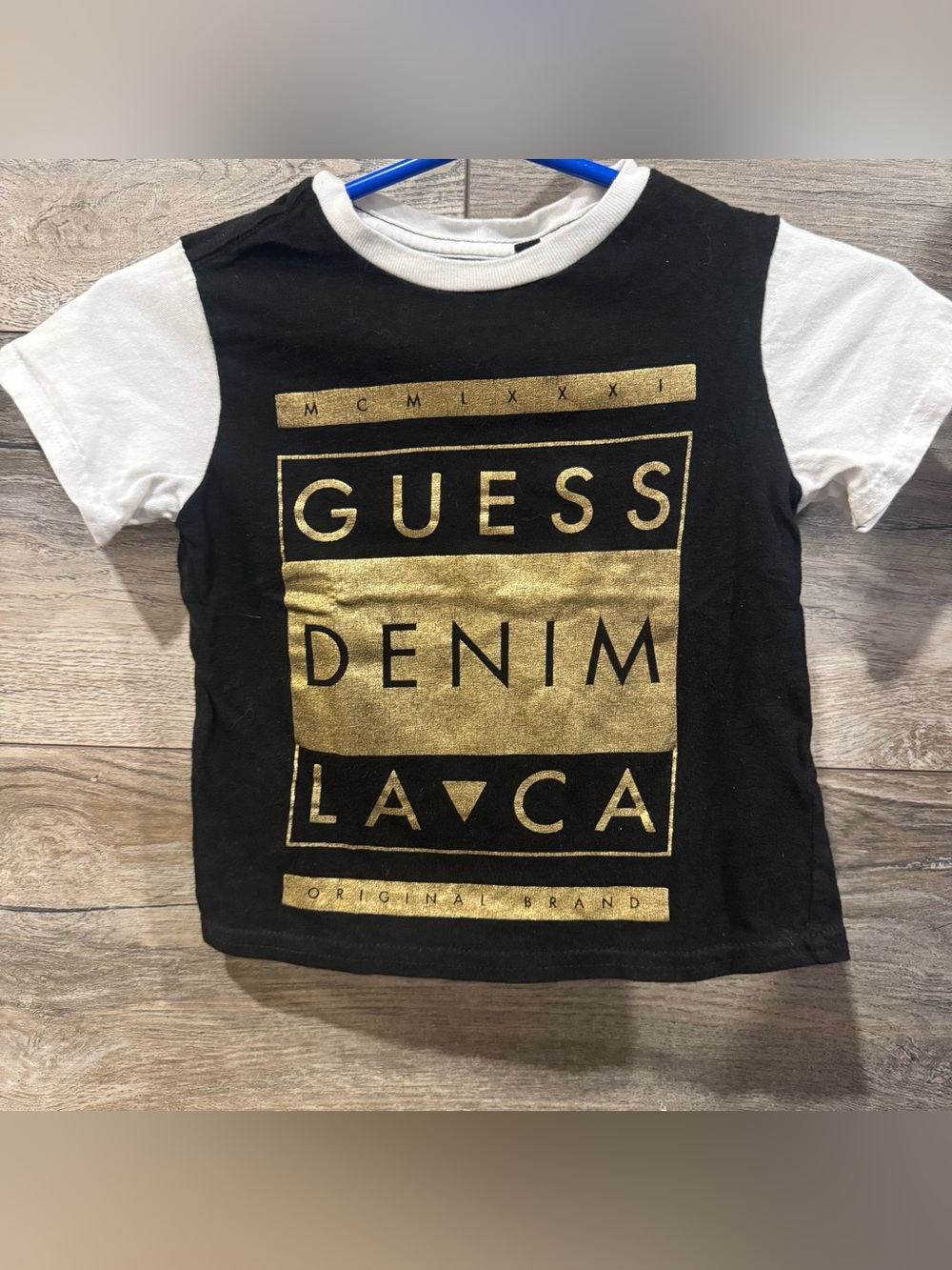 Guess Black and White Short Sleeve Tee with Gold Print